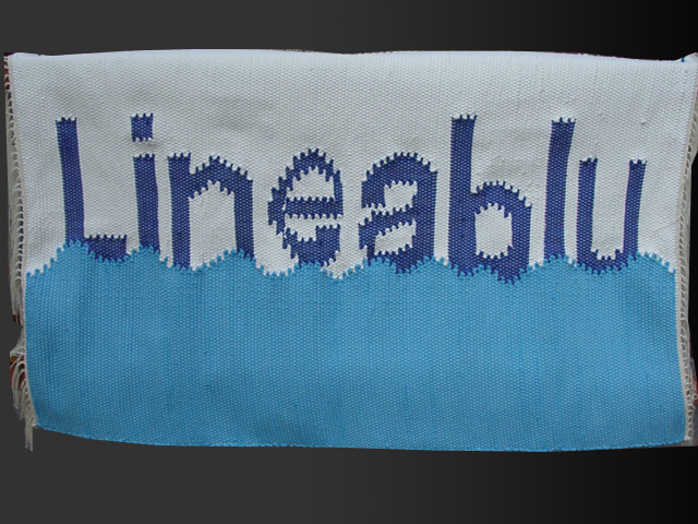 Tapestry with written Lineablu